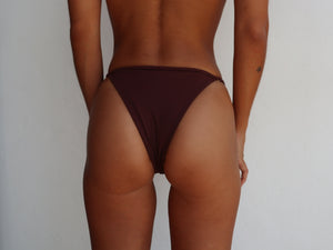 Bottom Lucky in Brown